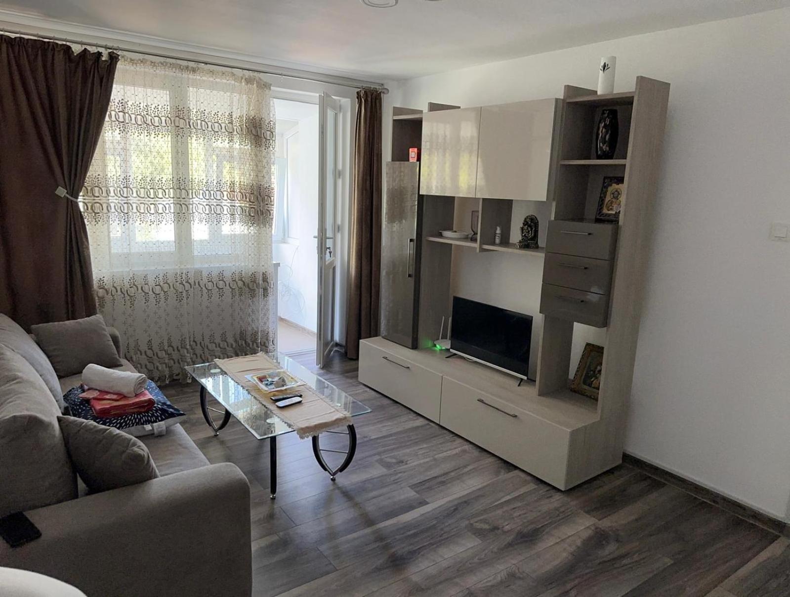 Apartament 4 Camere Orşova Buitenkant foto