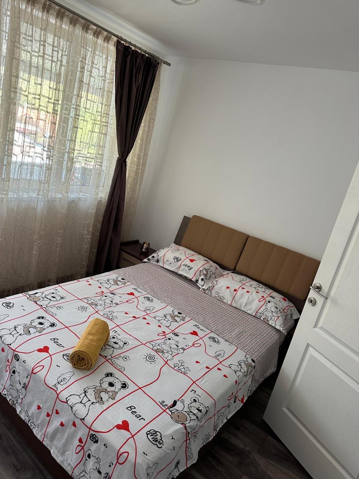 Apartament 4 Camere Orşova Buitenkant foto